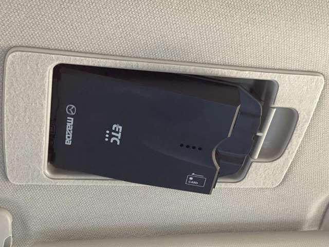 �d�s�b��������񓋍ځB���������������Œ�Ԃ���K�v�Ȃ�ē��R�Ȃ��ł��B�X���[�Y�ɃX�g���X�Ȃ��h���C�u�����y���݂��������B�i���x�����z�ɃZ�b�g�A�b�v��p�͊܂܂�Ă���܂���B�j