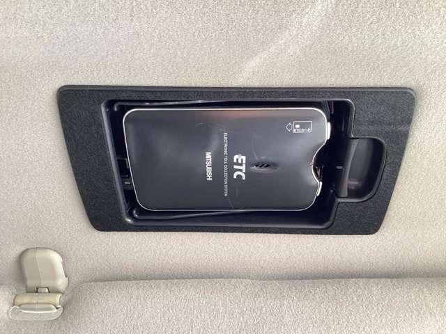 �d�s�b��������񓋍ځB���������������Œ�Ԃ���K�v�Ȃ�ē��R�Ȃ��ł��B�X���[�Y�ɃX�g���X�Ȃ��h���C�u�����y���݂��������B�i���x�����z�ɃZ�b�g�A�b�v��p�͊܂܂�Ă���܂���B�j