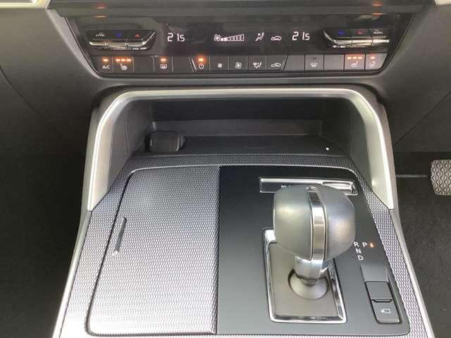 ＣＸ－６０ ３．３　ＸＤ　Ｌパッケージ　ディーゼルターボ　ＥＴＣ車載器　衝突被害軽減ブレーキ　３６０°ビュ（8枚目）