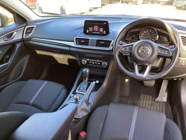 �ו��ɂ܂ŋ@�\���Ƒ��`����ǋ�����������ԁB�����������ł��A�@�\�I�Ȃ����ł��Ȃ��B�i�i�����l�̃C���e���A�f�U�C���ł��B