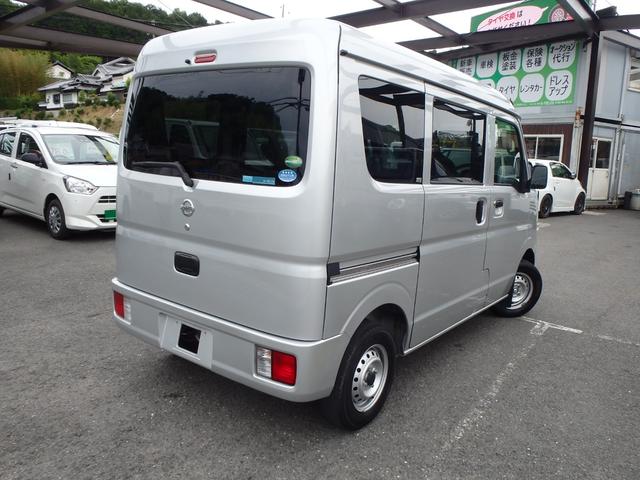 日産 ＮＶ１００クリッパーバン