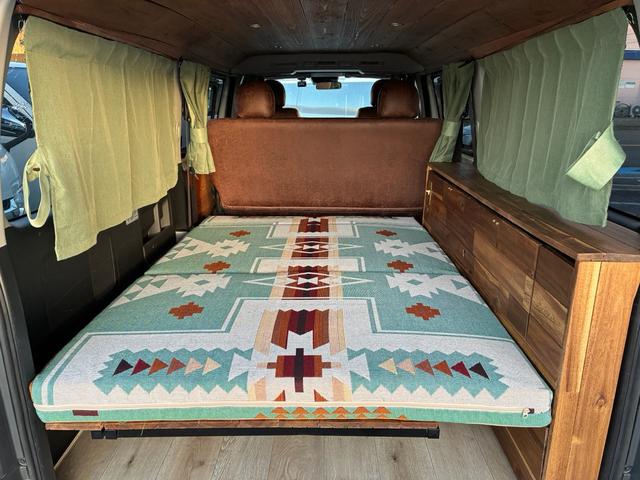 ハイエースバン ロングスーパーGL 5ドア 低床 5人乗 メモリーナビ バックカメラ Bluetooth接続 純正ETC トヨタセーフティセンス ドライブレコーダー スライド式リヤサイドガラス ダブルエアコン キーレスエントリー(54枚目)