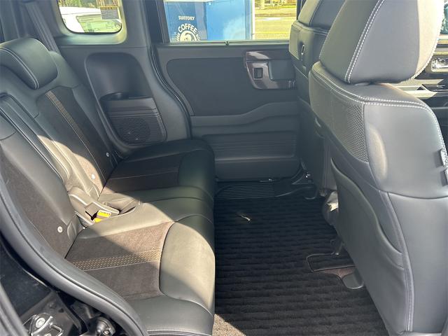 Ｎ－ＢＯＸカスタム Ｇ・Ｌターボホンダセンシング　純正ＥＴＣ　純正メモリーナビ　バックカメラ　Ｂｌｕｅｔｏｏｔｈ接続　純正１５インチアルミホイール　両側パワースライドドア　ＬＥＤヘッドライト　ＨｏｎｄａＳＥＮＳＩＮＧ　ロールサンシェイド　パドルシフト（8枚目）