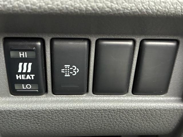 ＮＶ３５０キャラバンバン ロングプレミアムＧＸターボ　５ドア　低床　５人乗　純正メモリーナビ　全周囲カメラ　Ｂｌｕｅｔｏｏｔｈ接続　純正ＥＴＣ２．０　純正ナビ連動ドライブレコーダー　ダブルエアコン　衝突被害軽減ブレーキ　ＬＥＤヘッドライト　２列目小窓（7枚目）