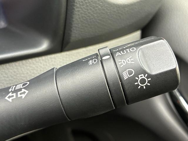 ＮＶ３５０キャラバンバン ロングプレミアムＧＸターボ　５ドア　低床　５人乗　純正メモリーナビ　全周囲カメラ　Ｂｌｕｅｔｏｏｔｈ接続　純正ＥＴＣ２．０　純正ナビ連動ドライブレコーダー　ダブルエアコン　衝突被害軽減ブレーキ　ＬＥＤヘッドライト　２列目小窓（10枚目）