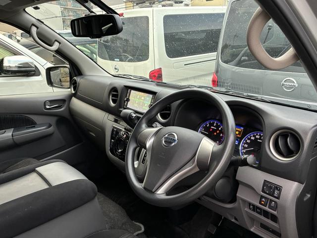 ＮＶ３５０キャラバンバン ロングプレミアムＧＸターボ　５ドア　低床　５人乗　純正メモリーナビ　全周囲カメラ　Ｂｌｕｅｔｏｏｔｈ接続　純正ＥＴＣ２．０　純正ナビ連動ドライブレコーダー　ダブルエアコン　衝突被害軽減ブレーキ　ＬＥＤヘッドライト　２列目小窓（18枚目）