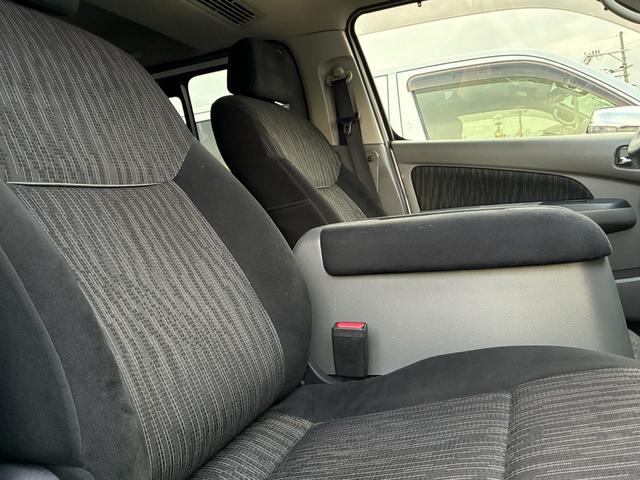 ＮＶ３５０キャラバンバン ロングプレミアムＧＸターボ　５ドア　低床　５人乗　純正メモリーナビ　全周囲カメラ　Ｂｌｕｅｔｏｏｔｈ接続　純正ＥＴＣ２．０　純正ナビ連動ドライブレコーダー　ダブルエアコン　衝突被害軽減ブレーキ　ＬＥＤヘッドライト　２列目小窓（20枚目）
