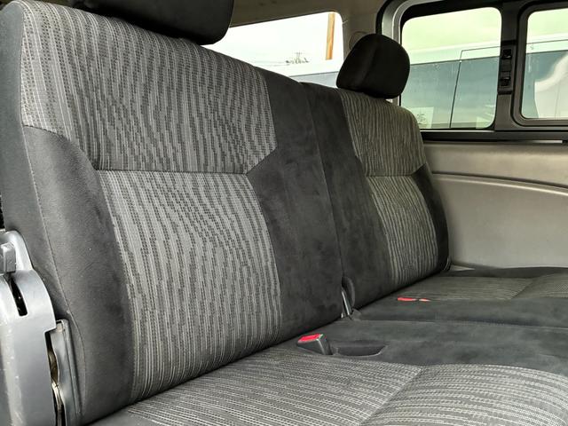 ＮＶ３５０キャラバンバン ロングプレミアムＧＸターボ　５ドア　低床　５人乗　純正メモリーナビ　全周囲カメラ　Ｂｌｕｅｔｏｏｔｈ接続　純正ＥＴＣ２．０　純正ナビ連動ドライブレコーダー　ダブルエアコン　衝突被害軽減ブレーキ　ＬＥＤヘッドライト　２列目小窓（22枚目）