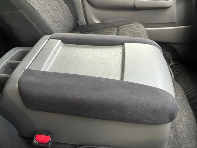 ＮＶ３５０キャラバンバン ロングプレミアムＧＸターボ　５ドア　低床　５人乗　純正メモリーナビ　全周囲カメラ　Ｂｌｕｅｔｏｏｔｈ接続　純正ＥＴＣ２．０　純正ナビ連動ドライブレコーダー　ダブルエアコン　衝突被害軽減ブレーキ　ＬＥＤヘッドライト　２列目小窓（31枚目）