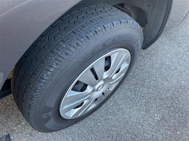 ＮＶ３５０キャラバンバン ロングＤＸ　５ドア　平床　６人乗　ＥＸパック　純正ＳＤナビ　Ｂｌｕｅｔｏｏｔｈ接続　インテリジェントアラウンドビューモニター　純正ＥＴＣ　純正フロアマット　純正ナビ連動ドライブレコーダー　衝突被害軽減ブレーキ（11枚目）