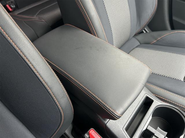 ＸＶ ２．０ｉ－Ｓ　アイサイト　４ＷＤ　純正ＳＤナビ　バックカメラ　Ｂｌｕｅｔｏｏｔｈ接続　フルセグ　ＥＴＣ２．０　純正１８インチアルミホイール　ＬＥＤヘッドライト　前後ドライブレコーダー　パドルシフト　純正フロアマット　トノカバー（28枚目）