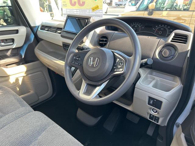 Ｎ－ＢＯＸ Ｇ・Ｌホンダセンシング　ＳＤナビ　バックカメラ　Ｂｌｕｅｔｏｏｔｈ接続　純正ＥＴＣ　ドライブレコーダー　ＬＥＤヘッドライト　ホンダセンシング　純正ドアバイザー　ロールサンシェイド　プライバシーガラス　充電用ＵＳＢジャック２個（5枚目）