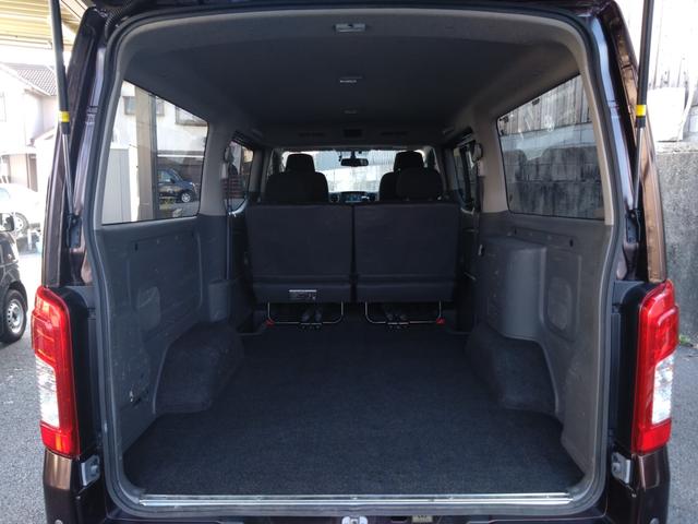 ＮＶ３５０キャラバンバン ロングプレミアムＧＸ　５ドア　低床　５人乗　純正メモリーナビ　アラウンドビューモニター　Ｂｌｕｅｔｏｏｔｈ接続　ダブルエアコン　純正ＥＴＣ２．０　純正ナビ連動ドライブレコーダー　エマージェンシーブレーキ　ＬＥＤヘッドライト（30枚目）