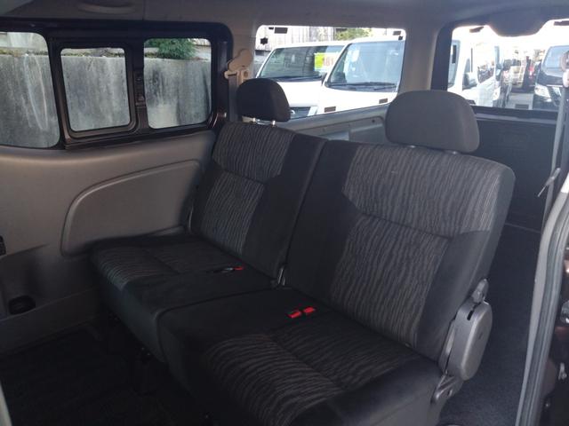 ＮＶ３５０キャラバンバン ロングプレミアムＧＸ　５ドア　低床　５人乗　純正メモリーナビ　アラウンドビューモニター　Ｂｌｕｅｔｏｏｔｈ接続　ダブルエアコン　純正ＥＴＣ２．０　純正ナビ連動ドライブレコーダー　エマージェンシーブレーキ　ＬＥＤヘッドライト（31枚目）