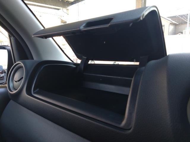 ＮＶ３５０キャラバンバン ロングライダープレミアムＧＸターボ　５ドア　ディーゼルターボ　低床　５人乗　純正ナビ　アラウンドビューモニター　Ｂｌｕｅｔｏｏｔｈ接続　ＥＴＣ　純正ナビ連動ドライブレコーダー　エマージェンシーブレーキ　ダブルエアコン　ＬＥＤヘッドライト（28枚目）