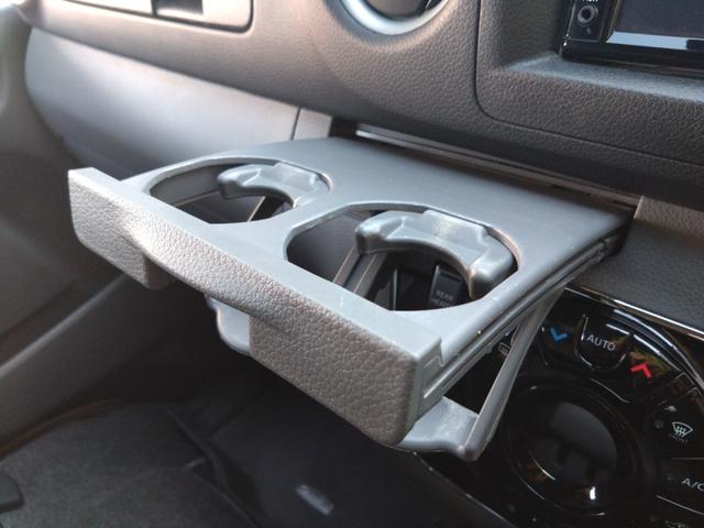 ＮＶ３５０キャラバンバン ロングライダープレミアムＧＸターボ　５ドア　ディーゼルターボ　低床　５人乗　純正ナビ　アラウンドビューモニター　Ｂｌｕｅｔｏｏｔｈ接続　ＥＴＣ　純正ナビ連動ドライブレコーダー　エマージェンシーブレーキ　ダブルエアコン　ＬＥＤヘッドライト（29枚目）