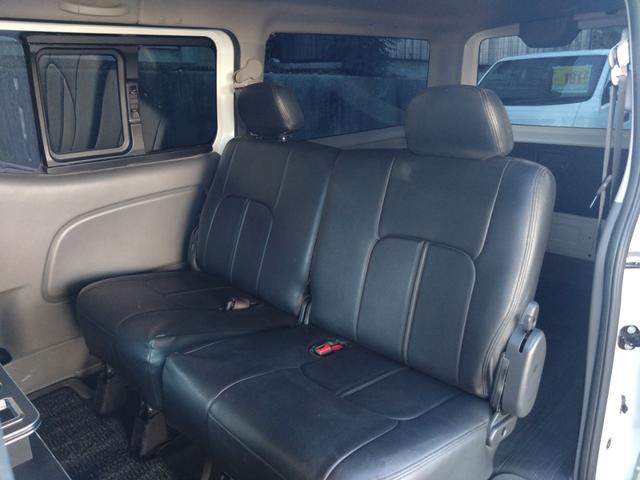 ＮＶ３５０キャラバンバン ロングライダープレミアムＧＸターボ　５ドア　ディーゼルターボ　低床　５人乗　純正ナビ　アラウンドビューモニター　Ｂｌｕｅｔｏｏｔｈ接続　ＥＴＣ　純正ナビ連動ドライブレコーダー　エマージェンシーブレーキ　ダブルエアコン　ＬＥＤヘッドライト（33枚目）