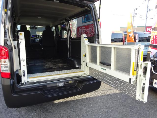 ＮＶ３５０キャラバンバン ロングＤＸターボ　５ドア　ディーゼルターボ　低床　３人乗　純正メモリーナビ　バックカメラ　Ｂｌｕｅｔｏｏｔｈ接続　フルセグ　ＥＴＣ　ＷＡＫＯスーパーリフト４００ｋｇ　エマージェンシーブレーキ　前後ドライブレコーダー（20枚目）