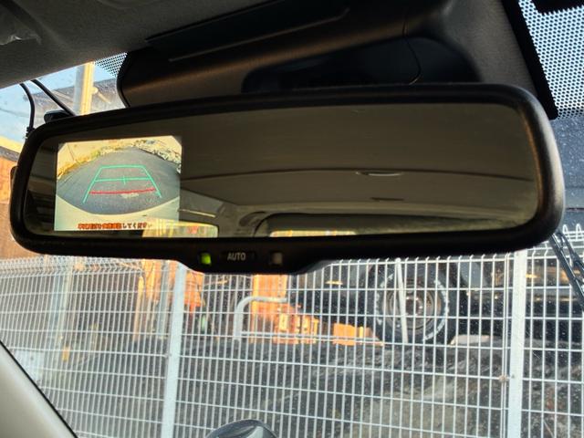ハイエースバン ロングジャストローＤＸ　５ドア　平床　３人乗　メモリーナビ　Ｂｌｕｅｔｏｏｔｈ接続　地デジ　バックカメラ　純正ＥＴＣ　前後ドライブレコーダー　トヨタセーフティセンス　仕切カーテン　ウインドゥガード　２列目小窓　ワンオーナー（18枚目）
