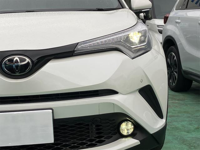 Ｃ－ＨＲ Ｇ－Ｔ　４ＷＤ　ＥＴＣ　クリアランスソナー　オートクルーズコントロール　レーンアシスト　衝突被害軽減システム　オートマチックハイビーム　オートライト　アルミホイール　スマートキー　電動格納ミラー（34枚目）