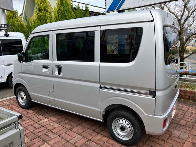エブリイ ＰＡ　届け出済み未使用車　４ＷＤ　ハイルーフ　ＡＴ　衝突被害軽減システム　クリアランスソナー　レーンアシスト　両側スライドドア　アイドリングストップ　オートライト　エアコン　パワーステアリング（15枚目）