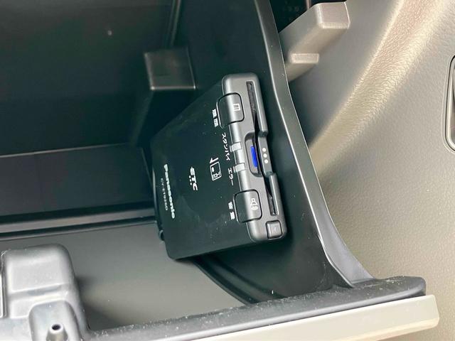スクラム ＰＣ　届け出済み未使用車　ＣＶＴ　衝突被害軽減システム　クリアランスソナー　レーンアシスト　ＥＴＣ　ナビ　ＴＶ　両側スライドドア　アイドリングストップ　電動格納ミラー　シートヒーター　オートライト　エアコン（45枚目）