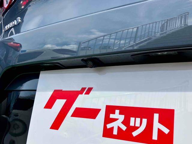 ＭＡＺＤＡ３ファストバック ２０Ｓ　ブラックトーンエディション　全周囲カメラ　クリアランスソナー　アダプティブクルーズコントロール　レーンアシスト　衝突被害軽減システム　アルミホイール　オートマチックハイビーム　オートライト　ＬＥＤヘッドランプ　パワーシート（29枚目）