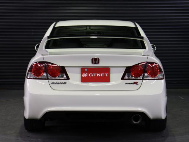 ホンダ シビック タイプr 5次元aw hid 大型リアウイング 専用シート ブレンボ キーレス 9 0万円 平成19年 07年 大阪府 中古車 価格 Com ホンダ シビック タイプr 5次元aw hid 大型リアウイング 専用シート ブレンボ キーレス 9 0万円 平成19年 07年 大阪府 中古車 価格 Com