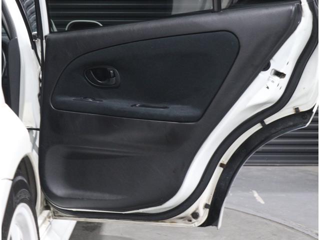 ランサー ＧＳＲエボリューションＶＩ　当店お客様直接買取　屋内ガレージ保管　禁煙車　タイミングベルト交換済　クラッチ交換済　トミーマキネンエディションフロントバンパー　ＲＡＹＳ１７インチＡＷ　オーリンズ車高調　フジツボマフラー（39枚目）