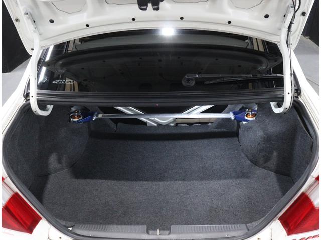 ランサー ＧＳＲエボリューションＶＩ　当店お客様直接買取　屋内ガレージ保管　禁煙車　タイミングベルト交換済　クラッチ交換済　トミーマキネンエディションフロントバンパー　ＲＡＹＳ１７インチＡＷ　オーリンズ車高調　フジツボマフラー（42枚目）