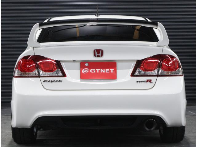 シビック タイプＲ　後期型　同色全塗装　ルーフ内張張替済　無限フロントアンダースポイラー／サイドスポイラー　アルミシフトノブ　１８インチＡＷ　クスコ車高調　Ｊ’ｓレーシングＣＰ書換　ＥＧプッシュスタート（15枚目）