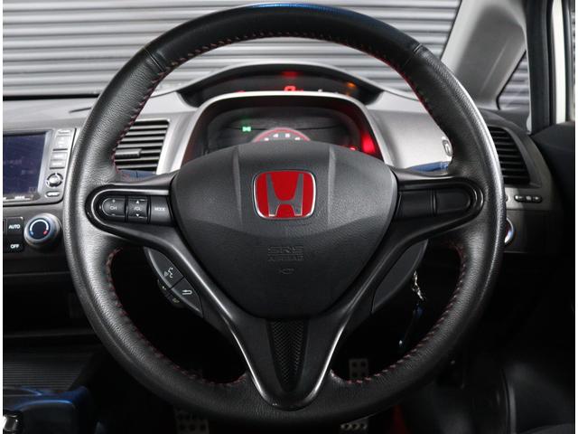 シビック タイプR 当店お客様直接買取 無限フロントグリル/フロントアンダースポイラー/リヤスポイラー 専用18インチAW/専用セミバケットシート/ブレンボキャリパー 純正HDDナビ バックカメラ ETC(6枚目)