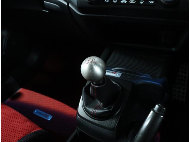 シビック タイプR 当店お客様直接買取 無限フロントグリル/フロントアンダースポイラー/リヤスポイラー 専用18インチAW/専用セミバケットシート/ブレンボキャリパー 純正HDDナビ バックカメラ ETC(8枚目)