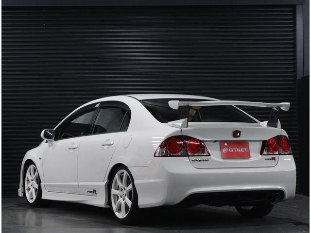 シビック タイプR 当店お客様直接買取 無限フロントグリル/フロントアンダースポイラー/リヤスポイラー 専用18インチAW/専用セミバケットシート/ブレンボキャリパー 純正HDDナビ バックカメラ ETC(16枚目)