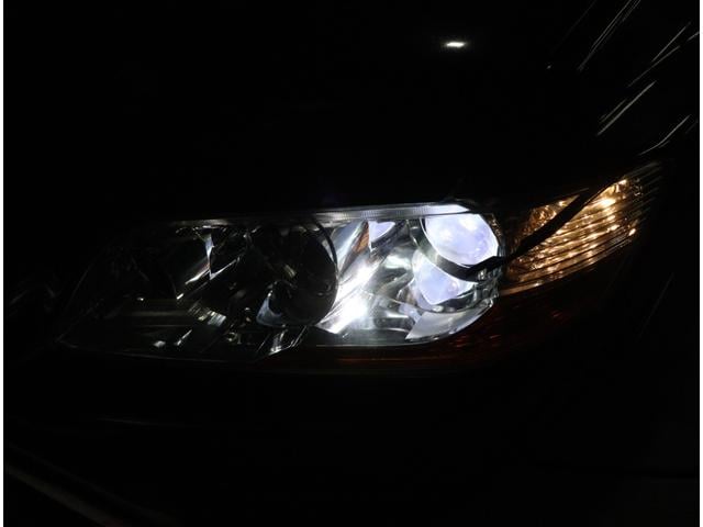 ランサー ＧＳＲエボリューションＶＩＩ　当店お客様直接買取　ワンオーナー　フルノーマル　純正レカロセミバケットシート／ブレンボブレーキキャリパー／１７インチＡＷ／ＭＯＭＯステアリング　ＨＩＤヘッドライト　リヤスポイラー（13枚目）