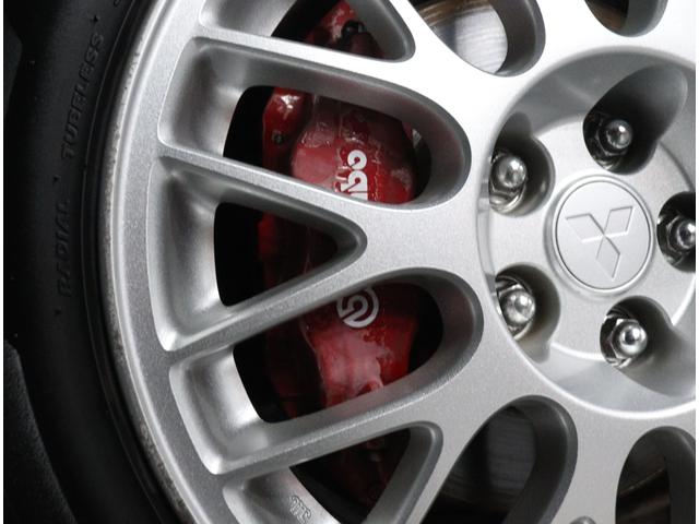 ランサー ＧＳＲエボリューションＶＩＩ　当店お客様直接買取　ワンオーナー　フルノーマル　純正レカロセミバケットシート／ブレンボブレーキキャリパー／１７インチＡＷ／ＭＯＭＯステアリング　ＨＩＤヘッドライト　リヤスポイラー（25枚目）