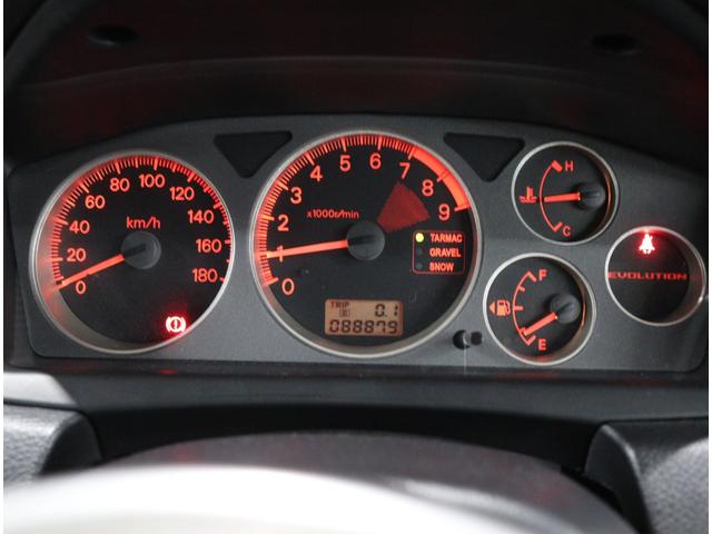 ランサー ＧＳＲエボリューションＶＩＩ　当店お客様直接買取　ワンオーナー　フルノーマル　純正レカロセミバケットシート／ブレンボブレーキキャリパー／１７インチＡＷ／ＭＯＭＯステアリング　ＨＩＤヘッドライト　リヤスポイラー（26枚目）