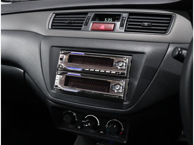 ランサー ＧＳＲエボリューションＶＩＩ　当店お客様直接買取　ワンオーナー　フルノーマル　純正レカロセミバケットシート／ブレンボブレーキキャリパー／１７インチＡＷ／ＭＯＭＯステアリング　ＨＩＤヘッドライト　リヤスポイラー（27枚目）