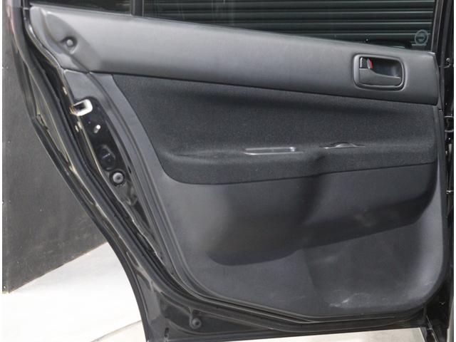 ランサー ＧＳＲエボリューションＶＩＩ　当店お客様直接買取　ワンオーナー　フルノーマル　純正レカロセミバケットシート／ブレンボブレーキキャリパー／１７インチＡＷ／ＭＯＭＯステアリング　ＨＩＤヘッドライト　リヤスポイラー（34枚目）