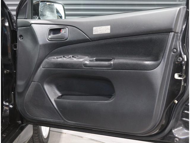 ランサー ＧＳＲエボリューションＶＩＩ　当店お客様直接買取　ワンオーナー　フルノーマル　純正レカロセミバケットシート／ブレンボブレーキキャリパー／１７インチＡＷ／ＭＯＭＯステアリング　ＨＩＤヘッドライト　リヤスポイラー（36枚目）