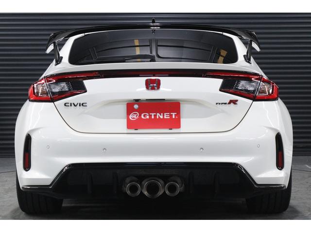 シビック タイプR 当店お客様直接買取 ワンオーナー 禁煙車 純正19インチAW 純正brembo 無限パフォーマンスダンパー/フロアマット スプーンリジカラ 専用セミバケットシート リヤスポイラー 純正ナビ/フルセグ(15枚目)