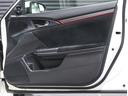 タイプＲ　当店お客様直接買取　ディーラーメンテナンス　禁煙車　ＲＭＰレーシング１８インチＡＷ　柿本改マフラー　ＳＰＯＯＮエアクリ　ＢＬＩＴＺパワコン　ブレンボキャリパー　タイプＲ専用セミバケットシート（40枚目）