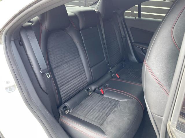 ＣＬＡクラス ＣＬＡ１８０　ＡＭＧライン　ターボ　ＴＶナビ　Ｂカメラ　１９アルミ　ＨＩＤ（29枚目）