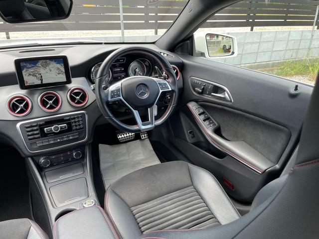 ＣＬＡクラス ＣＬＡ１８０　ＡＭＧライン　ターボ　ＴＶナビ　Ｂカメラ　１９アルミ　ＨＩＤ（44枚目）