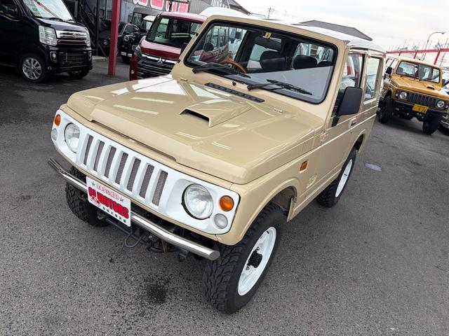 ジムニー ワイルドウインド　４ＷＤ　オールペイント　ウッドハンドル　シートカバー　スペアタイヤカバー　前後ステンレスパンパー　ホワイトホイール　ＭＴタイヤ　ＥＴＣ　ＣＤデッキ（19枚目）