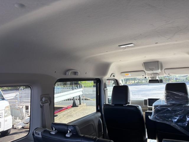 内装もクリーニングをしてキレイな状態で納車致します☆