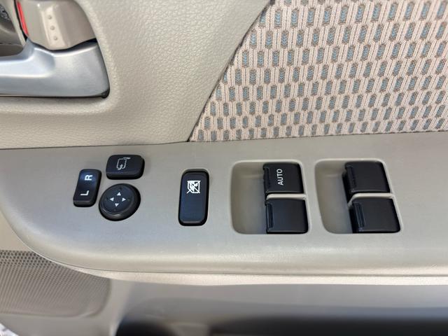 エブリイワゴン PZターボ 最長18年保証 パワースライドドア ブレーキサポートシステム スマートキー HID 電動格納ミラー フォグライト 14インチアルホイール ナビ ETC(25枚目)