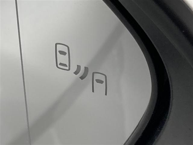 カムリ ＷＳレザーパッケージ　革シート　ミュージックプレイヤー接続可　バックカメラ　衝突被害軽減システム　ＥＴＣ　ドラレコ　ＬＥＤヘッドランプ（4枚目）