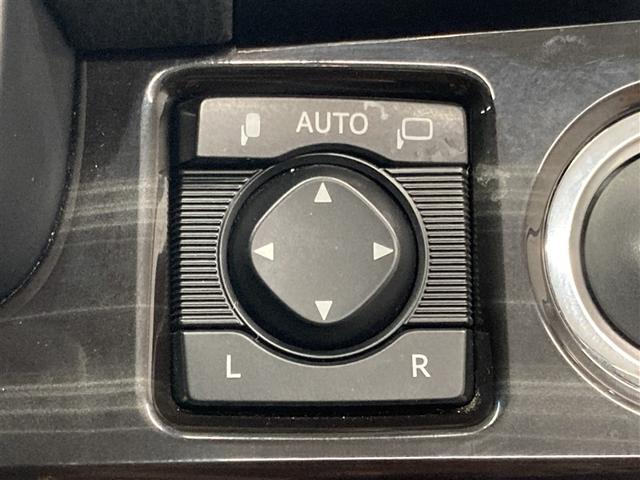 クラウン アスリートS 革シート サンルーフ フルセグ メモリーナビ DVD再生 ミュージックプレイヤー接続可 バックカメラ 衝突被害軽減システム ETC ドラレコ LEDヘッドランプ ワンオーナー(18枚目)