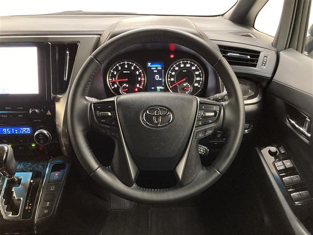 アルファード 2.5S タイプゴールドIII ミュージックプレイヤー接続可 バックカメラ 衝突被害軽減システム ETC 両側電動スライド LEDヘッドランプ 乗車定員7人 3列シート ワンオーナー(14枚目)